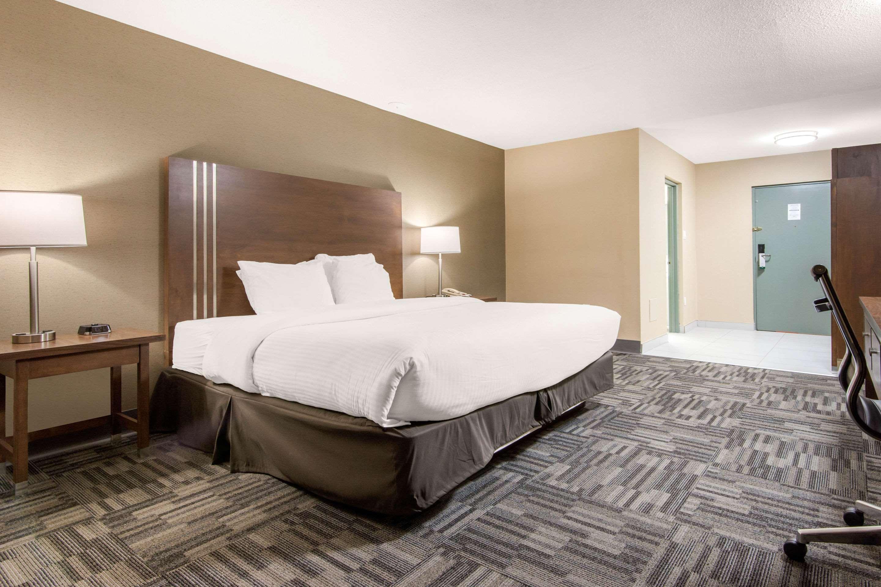 Quality Inn & Conference Centre Orillia Eksteriør billede