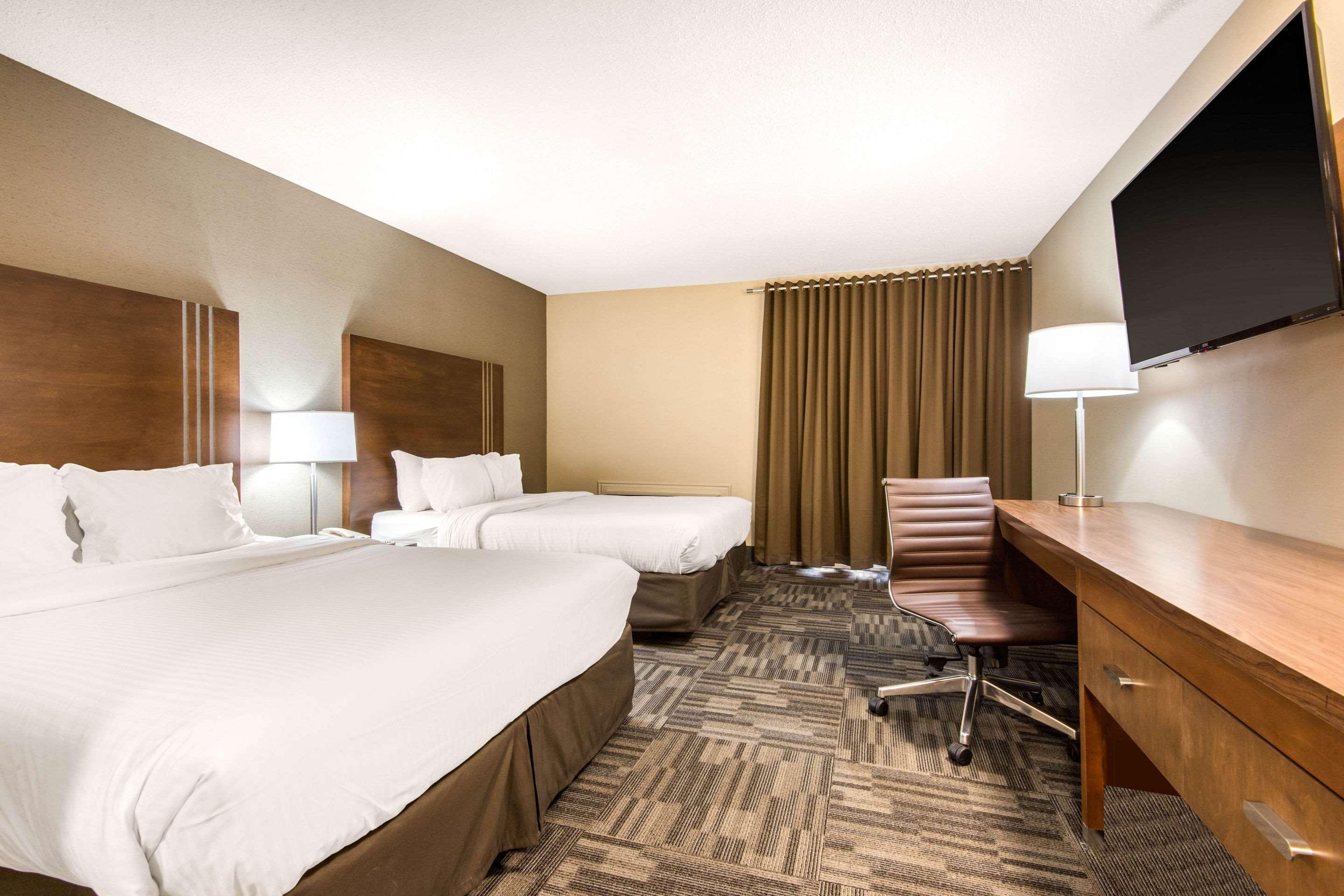 Quality Inn & Conference Centre Orillia Eksteriør billede