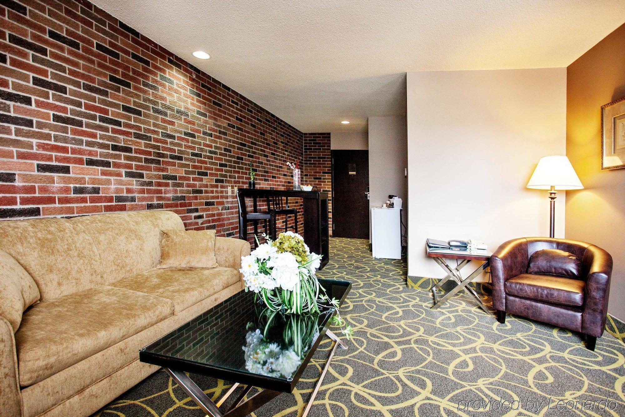 Quality Inn & Conference Centre Orillia Eksteriør billede